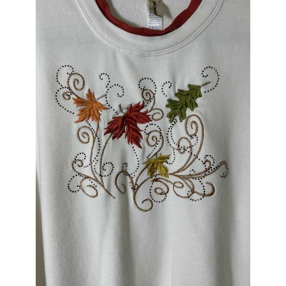 Decorated Originals Women's Cozy Fall Themed Embroidered Sweatshirt Size XL